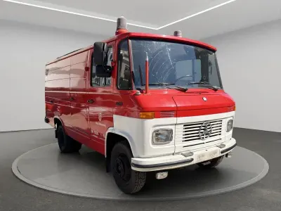 Gebraucht Mercedes T1 90 PS (66 kW) 1980 Rot Van
