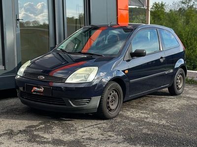 gebraucht Ford Fiesta 1.3 BASIS /TÜV NEU/INSPEKTION NEU/KLIMA