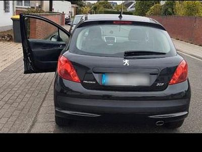 Schwarz Gebraucht 2006 Peugeot 207 Kleinwagen | 1.700 € (Fairer Preis)