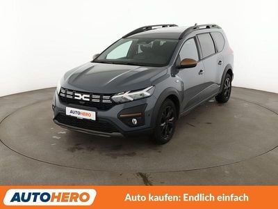 Gebraucht Dacia Jogger Extreme 110 PS (80 kW) 2025 Grau Van / Kleinbus