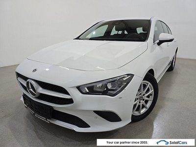 Gebraucht Mercedes CLA180 Shooting Brake 116 PS (85 kW) 2021 Weiß Kombi