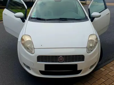Brugt Fiat Grande Punto Racing 77 HK (56 kW) 2009 Hvid Hatchback