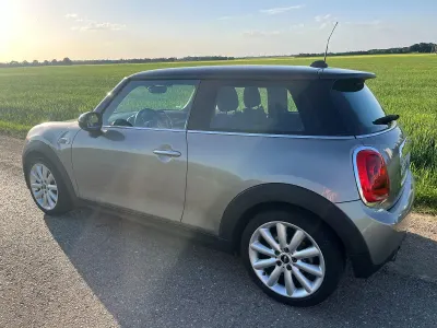Gebraucht Mini Cooper 136 PS (100 kW) 2017 Silber Kleinwagen