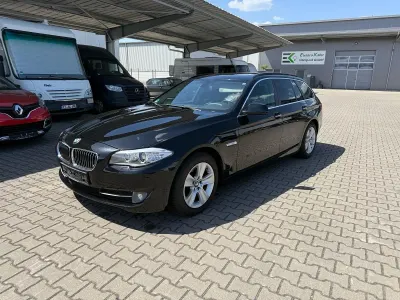 Gebraucht BMW 520 184 PS (135 kW) 2012 Schwarz Kombi