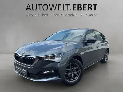 Gebraucht Skoda Scala Ambition 150 PS (110 kW) 2019 Quarzgrau Kleinwagen