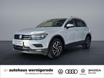 White silver metallic Gebraucht 2018 VW Tiguan Join SUV | 18.939 € (Fairer Preis)
