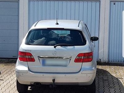 Gebraucht Mercedes B170 116 PS (85 kW) 2005 Silber Van / Kleinbus