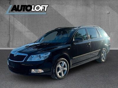 Gebraucht Skoda Octavia Family 122 PS (89 kW) 2011 Schwarz Kombi