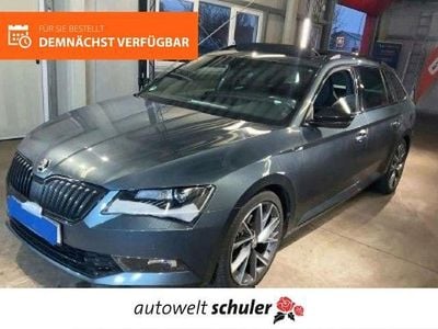 Grau metallic Gebraucht 2019 Skoda Superb SportLine Kombi | 24.489 € (Fairer Preis)