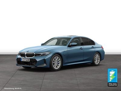 Gebraucht BMW 330e M Sport 292 PS (214 kW) 2025 Blau Limousine