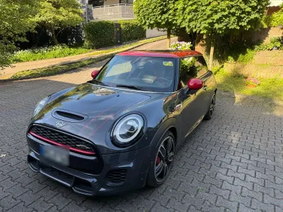 Gebraucht Mini John Cooper Works 231 PS (169 kW) 2019 Grau Kleinwagen