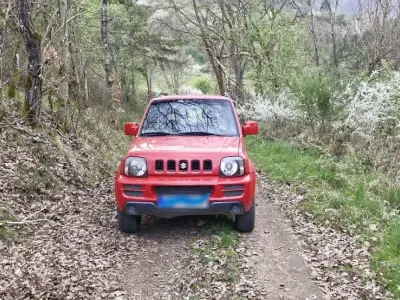 Usata Suzuki Jimny Club 86 CV (63 kW) 2006 Rosso SUV