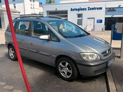 Gebraucht Opel Zafira 101 PS (74 kW) 2006 Silber Van / Kleinbus