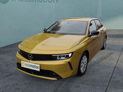 Gebraucht Opel Astra Enjoy 110 PS (80 kW) 2024 Gelb Limousine
