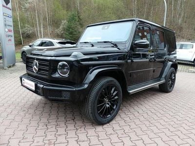 Second-hand Mercedes G400 AMG line 330 CP (242 kW) 2023 Negru SUV