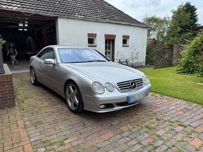 Silber Gebraucht 2005 Mercedes CL500 Coupé | 7.200 € (Etwas zu teuer)