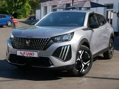 Neu Peugeot 2008 145 PS (106 kW) 2026 Grau SUV
