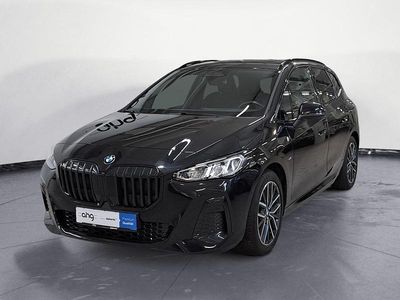 Schwarz Gebraucht 2024 BMW 220 Active Tourer M Sport Van / Kleinbus | 35.660 € (Teuer)