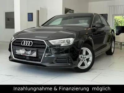 Gebraucht Audi A3 Comfort 116 PS (85 kW) 2020 Schwarz Limousine