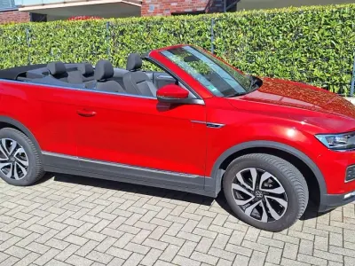 Gebraucht VW T-Roc Cabriolet 150 PS (110 kW) 2021 Rot Cabrio