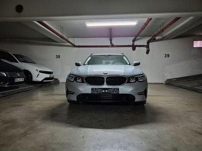 Second-hand BMW 330 Advantage 258 CP (189 kW) 2021 Argintiu Break