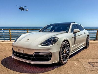 Porsche Panamera 4S