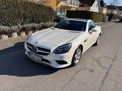 Gebraucht Mercedes SLC200 184 PS (135 kW) 2018 Weiß Cabrio