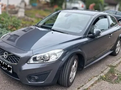 Gebraucht Volvo C30 Momentum 109 PS (80 kW) 2010 Grau Kleinwagen