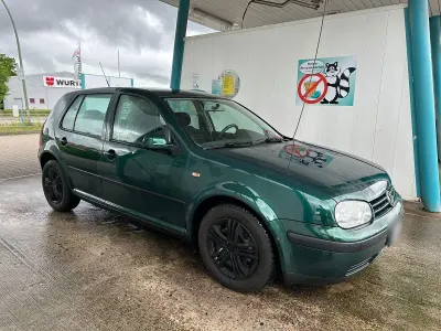 Gebraucht VW Golf III Trendline 75 PS (55 kW) 1999 Grün Limousine