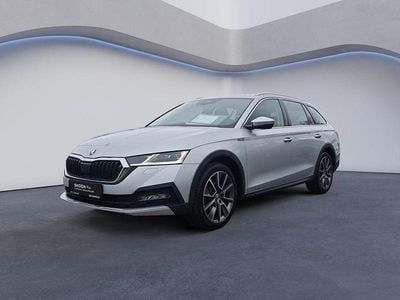 Silber Gebraucht 2021 Skoda Octavia Scout 4x4 Kombi | 24.995 € (Fairer Preis)