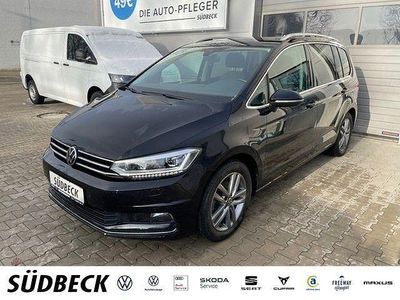 Deep black perleffekt Gebraucht 2022 VW Touran Highline Van / Kleinbus | 28.880 € (Fairer Preis)