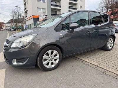 Gebraucht Opel Meriva Innovation 140 PS (102 kW) 2016 Grau Van / Kleinbus