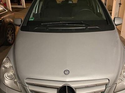 Gebraucht Mercedes B200 136 PS (100 kW) 2008 Grau Van / Kleinbus
