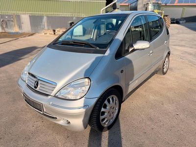 Silber Gebraucht 2004 Mercedes A170 Elegance Kleinwagen | 1.999 €