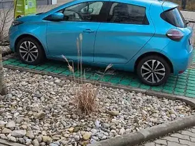 Usata Renault Zoe Intens 100 kW (136 CV) 2020 Blu Utilitaria