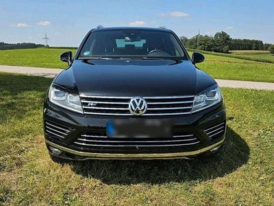 Gebraucht VW Touareg R-line 262 PS (192 kW) 2016 Schwarz SUV