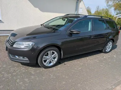 Gebraucht VW Passat 140 PS (102 kW) 2011 Braun Kombi