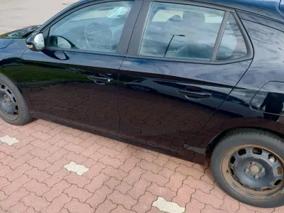 Gebraucht Opel Corsa 101 PS (74 kW) 2020 Schwarz Kleinwagen