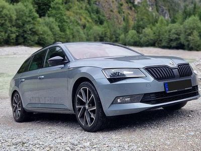 Gebraucht Skoda Superb SportLine 190 PS (139 kW) 2017 Grau Kombi