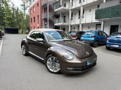 Gebraucht VW Beetle Design 140 PS (102 kW) 2013 Braun Kleinwagen