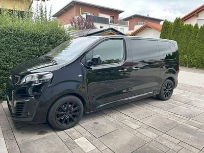 Peugeot Traveller