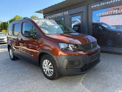 Gebraucht Peugeot Rifter Active 102 PS (75 kW) 2018 Braun Van / Kleinbus