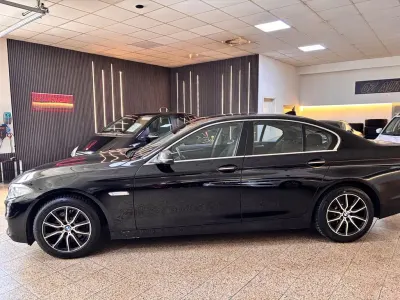 Usata BMW 520 Performance 184 CV (135 kW) 2016 Nero Berlina