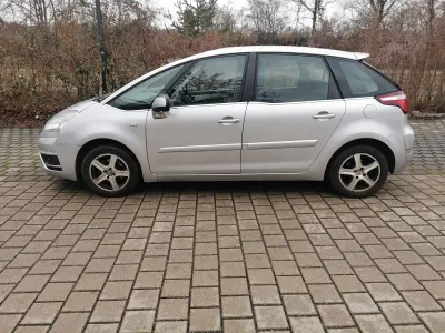 Gebraucht Citroën C4 Picasso Tendance 111 PS (81 kW) 2012 Silber Van / Kleinbus