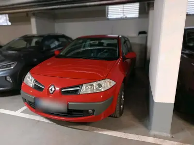 Gebraucht Renault Mégane GrandTour 115 PS (84 kW) 2008 Rot Kombi