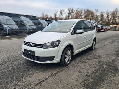 Gebraucht VW Touran Comfortline 140 PS (102 kW) 2014 Weiß Van / Kleinbus