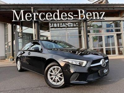 Second-hand Mercedes A200 150 CP (110 kW) 2021 Negru Berlinǎ