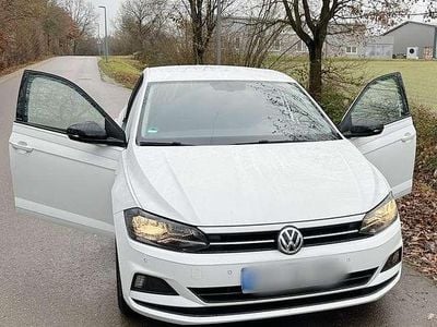 Weiß Gebraucht 2019 VW Polo IQ Drive Kleinwagen | 12.500 € (Fairer Preis)