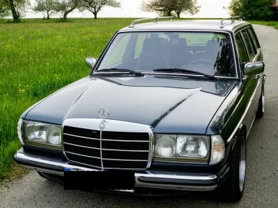 Gebraucht Mercedes 240 72 PS (52 kW) 1981 Grau Kombi