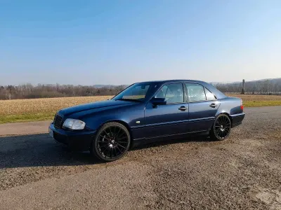 Gebraucht Mercedes C280 198 PS (145 kW) 2000 Blau Limousine